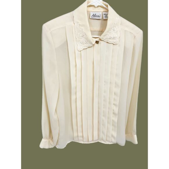 Alicia Cream Korean Pleated Blouse Embroidered Neckline Size 12 - Picture 2 of 6